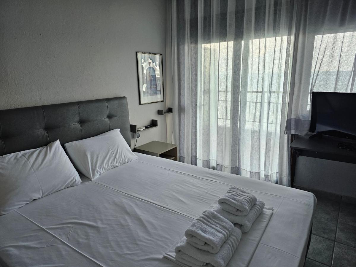 Apartment Just On The Paralía